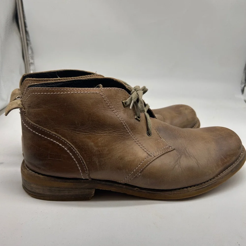 Bed Stu Mens Tan Distressed Leather Chukka Boots Lace Up Round Toe Size 11.5